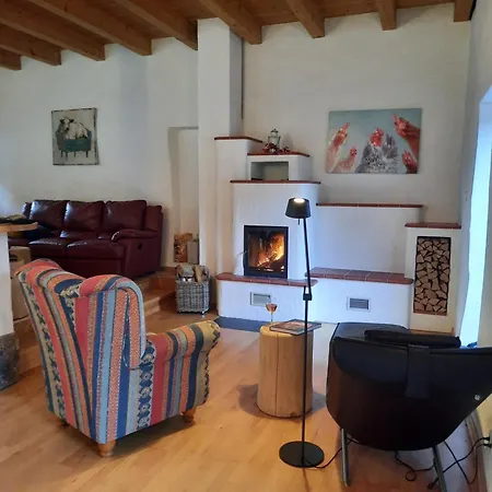 Am Schloss * Malberg