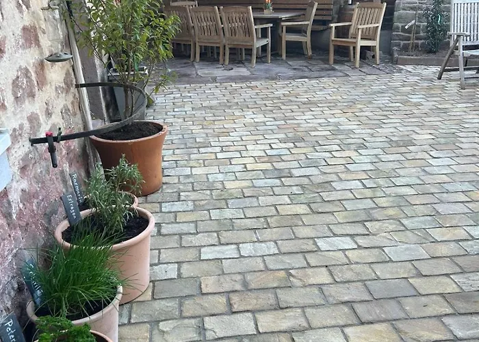 Am Schloss * Malberg